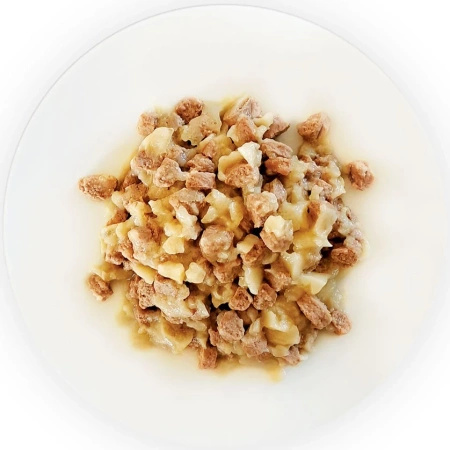 Super Benek World Cuisines Complete food for adult cats. Dutch-style stew with chicken in egg jelly 6x100